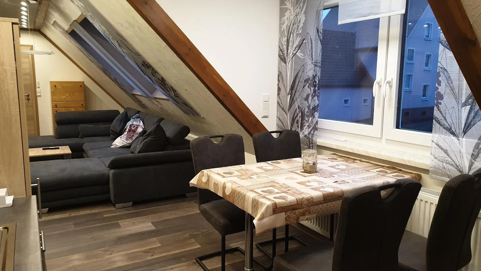 Ferienwohnung Himmelblick Burgoberbach Apartamento